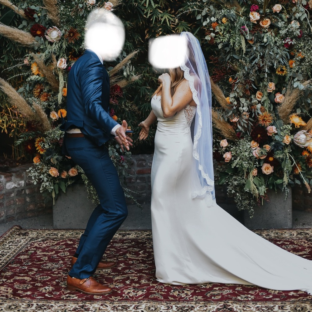 Enzoani Larissa Wedding Dress- worn once - Picture 16 of 16